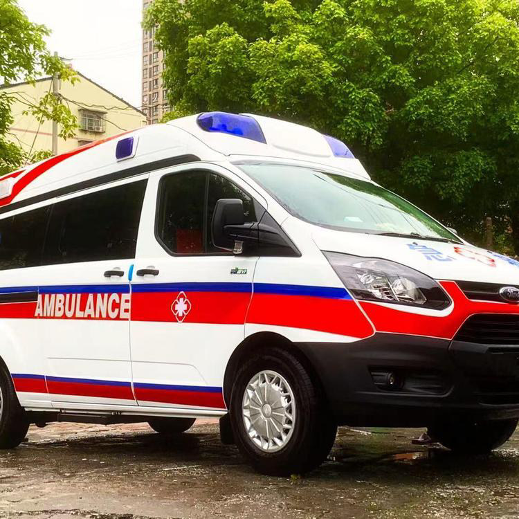 房县跨省救护车出租护送返乡